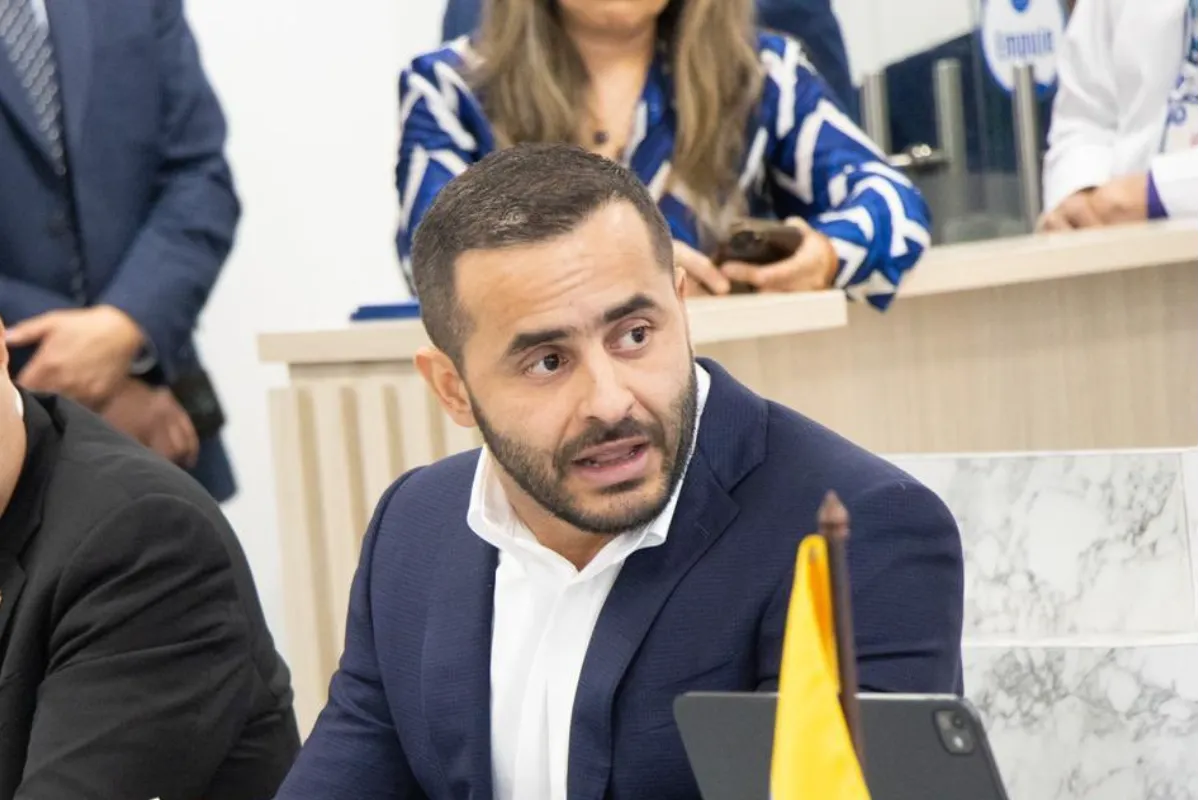 “¡Los cordobeses no pueden morir esperando atención!”: Erasmo Zuleta