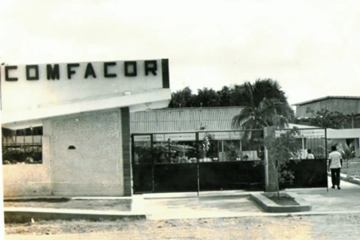 Comfacor, 65 años siempre contigo