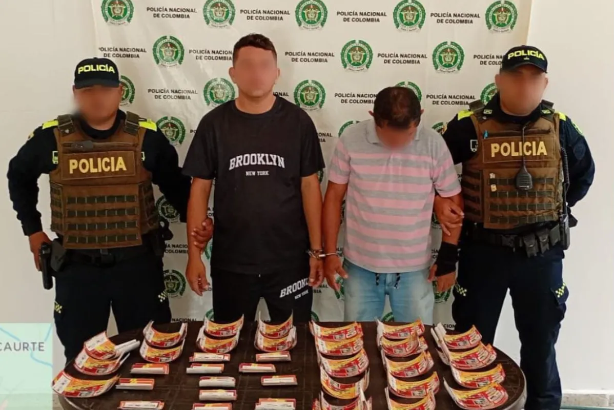 Boleteados por vender rifas ilegales