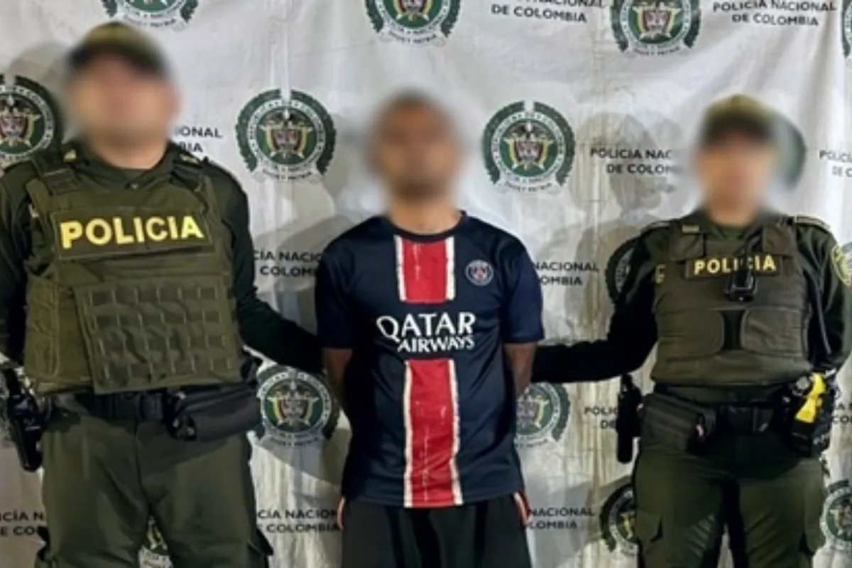 Le habría mostrado sus partes a una menor