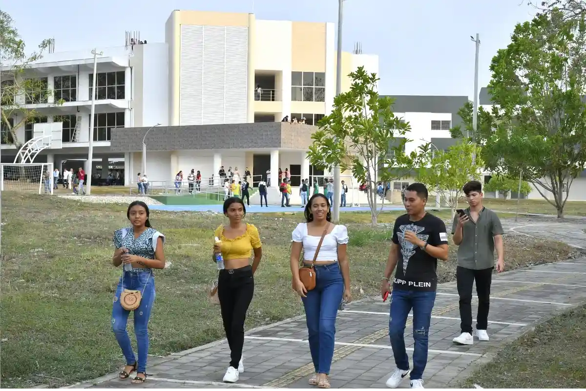Más inversión para la educación superior
