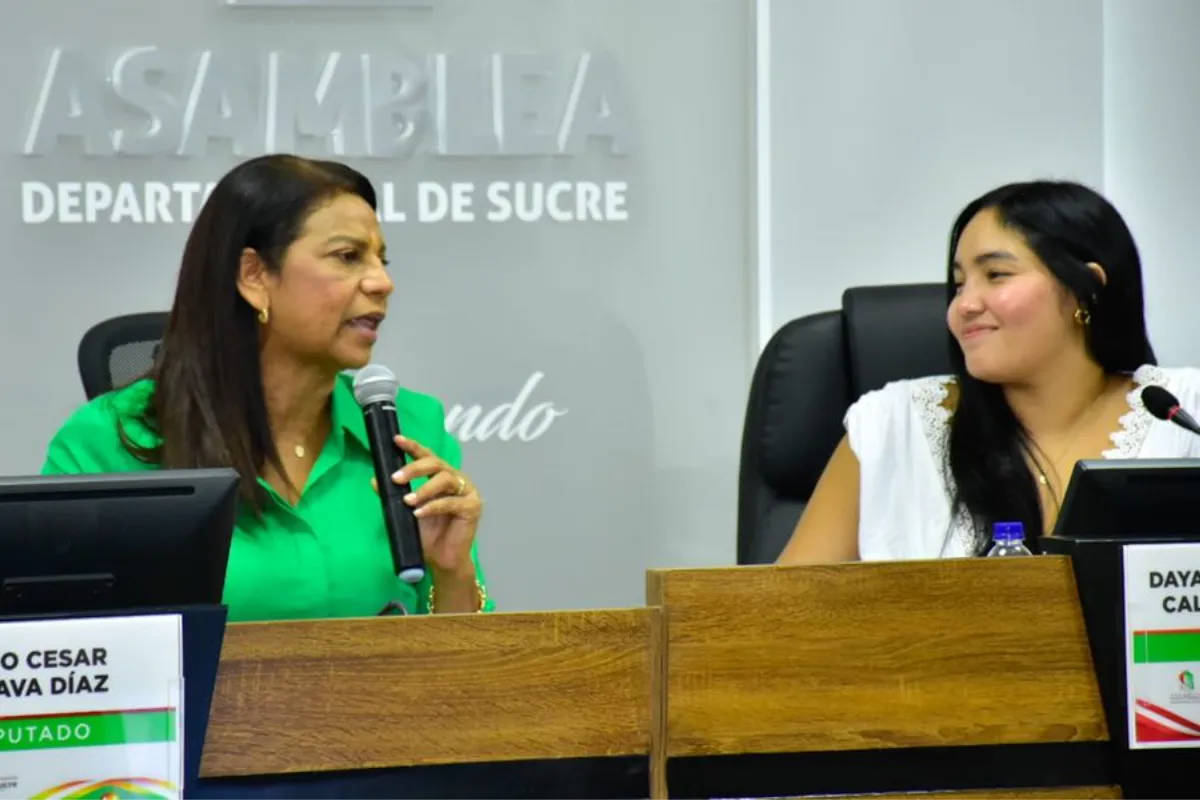 Gobernadora Lucy García llevó buenas noticias a la Asamblea de Sucre