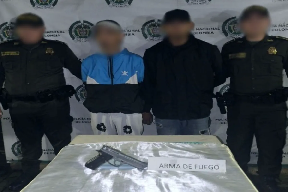 Tienen antecedentes y andaban armados