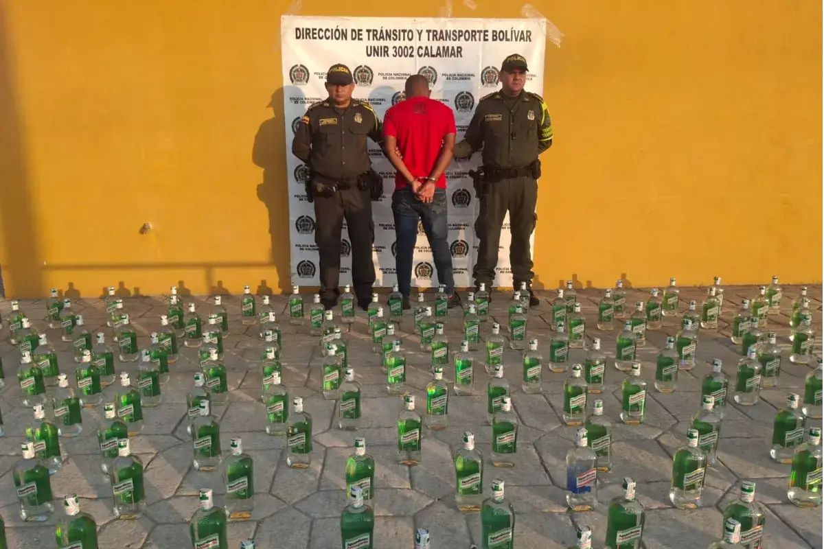 Sorprendido llevando licor de contrabando a Mompox