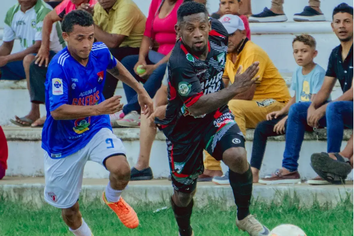 Once Sucre ganó y lidera su grupo