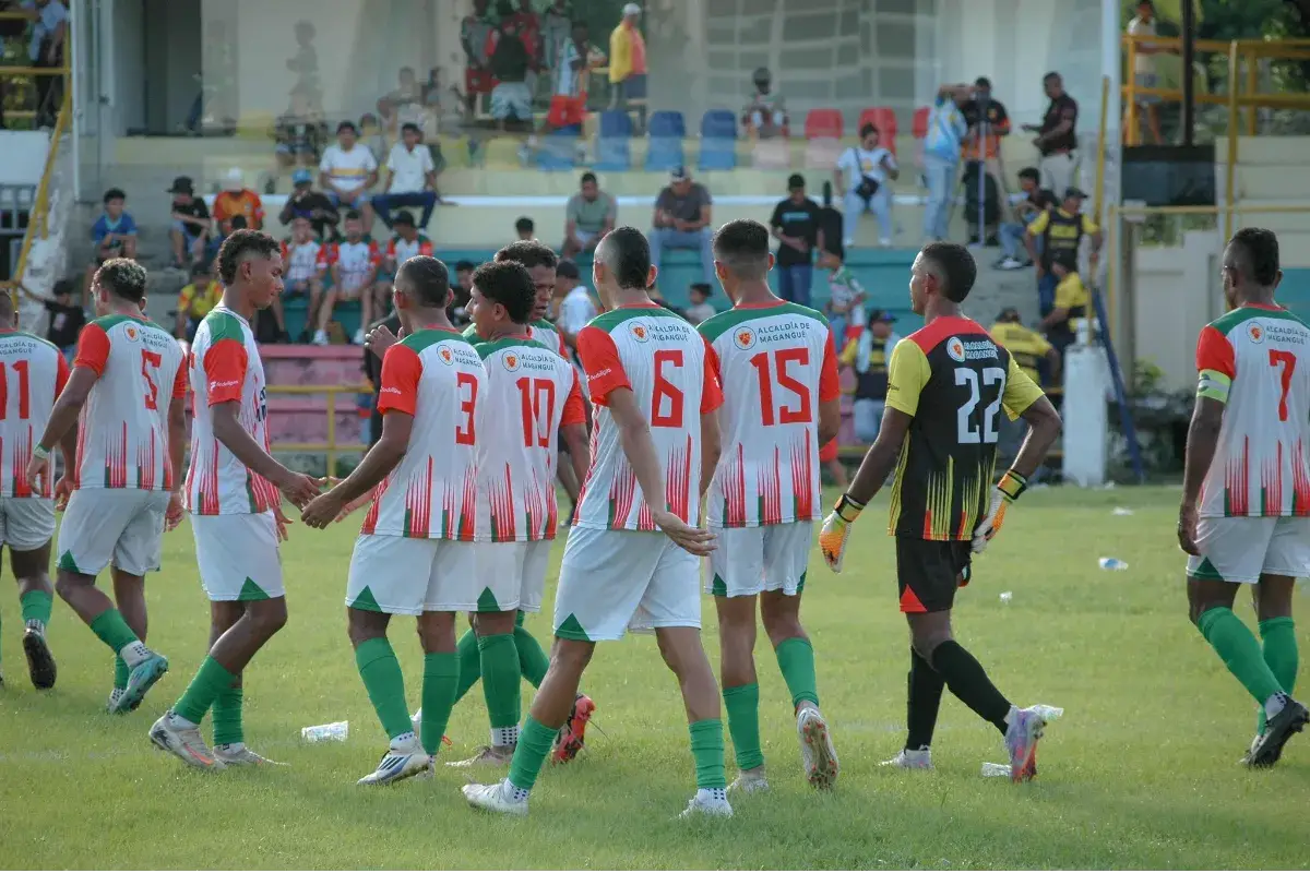 Juventud Magangué se enfrenta con San Pedro FC