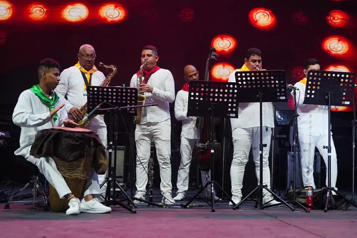 En Mompox sigue bailando al son del jazz