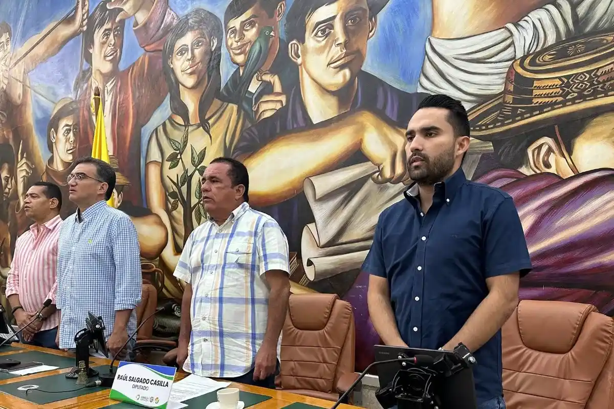Se apartaron de la elección de Contralor