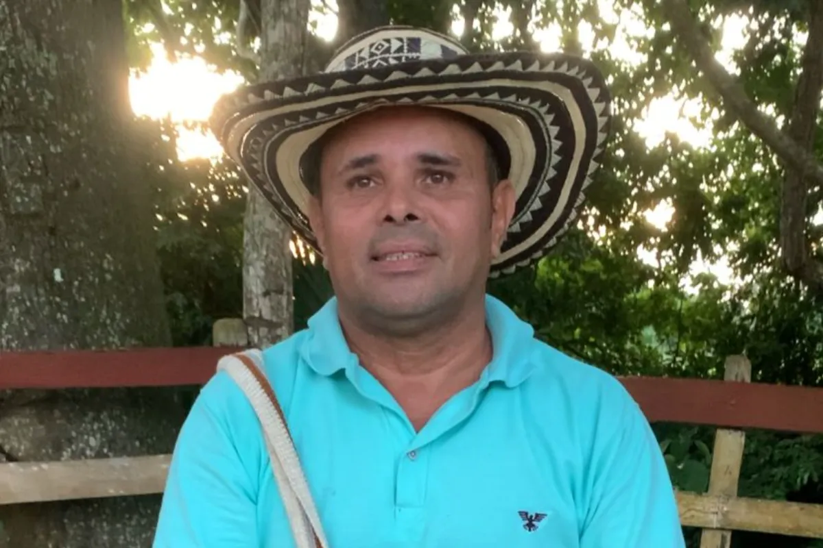 Rubén Ariza, raíces en versos
