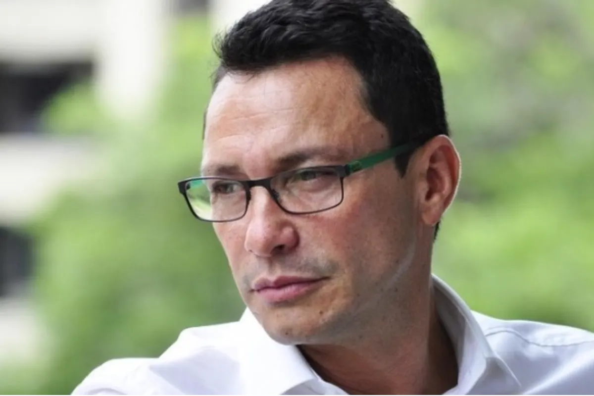 Carlos Caicedo es acusado de dos presuntos delitos