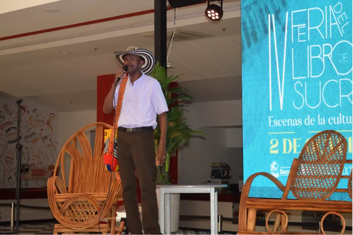 Innovación, tradición y mucha lectura en la Feria del Libro de Sucre