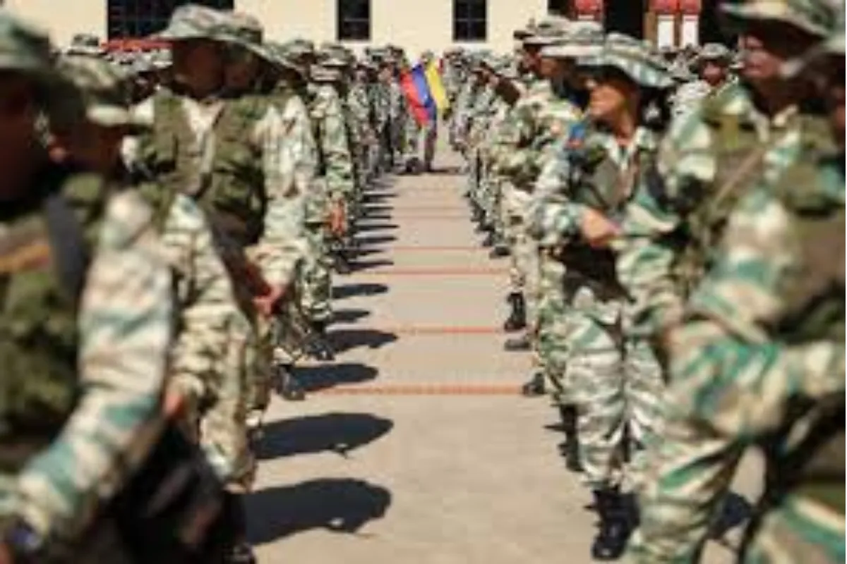 Venezuela despliega militares a las regiones costeras