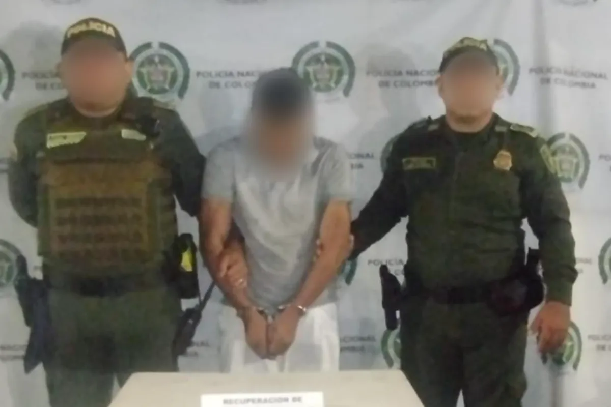 Señalados de hurto y los capturó la 'Metro'