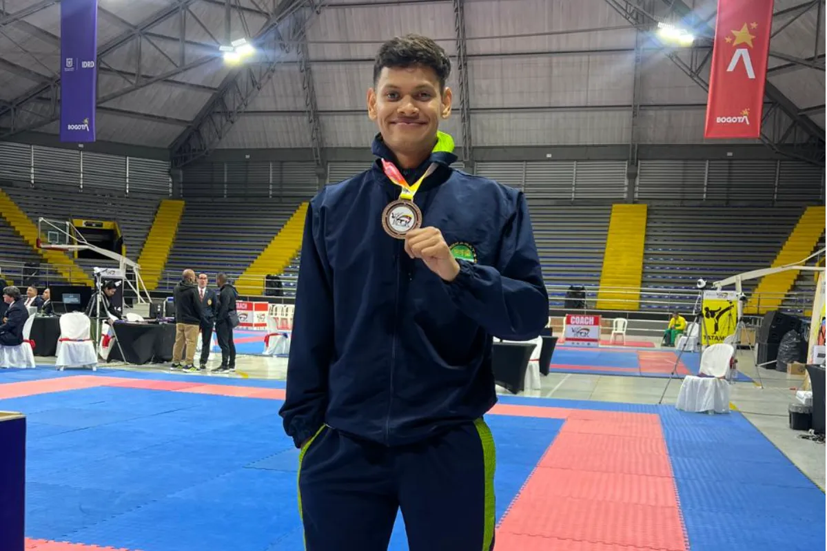Stiven Montoya le dio a Sucre su primera medalla en Nacional de Karate Do