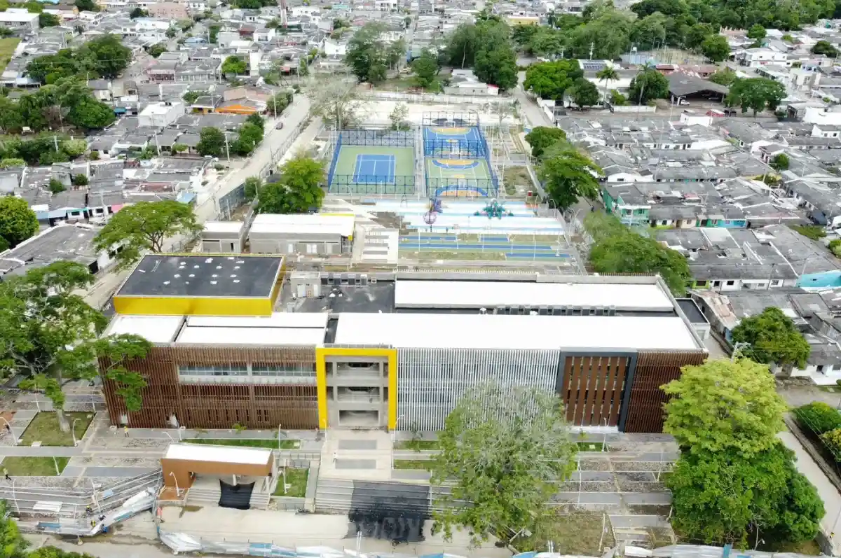 Montería inaugura la Universidad del Sur