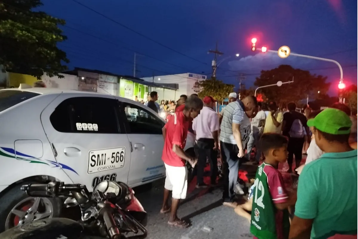 Accidentes en Corozal siguen en aumento, dos personas quedaron heridas en choque