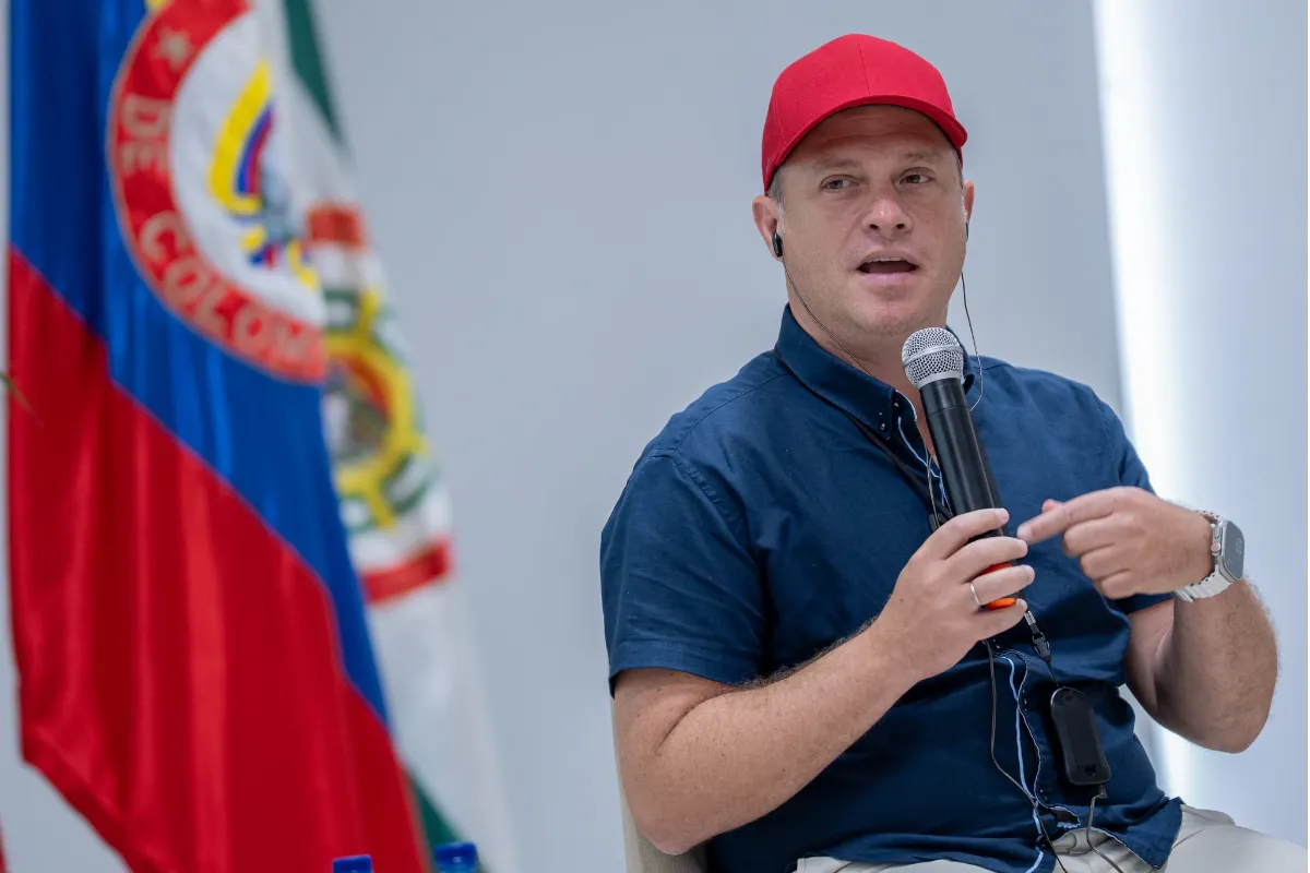 Propuesta de una constituyente es un 'cañazo': Héctor Olimpo