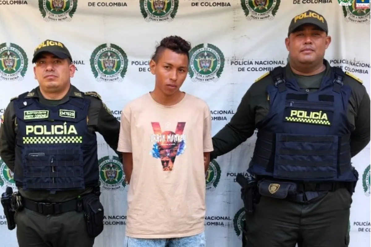 Aceptó cargos y fue enviado a prisión