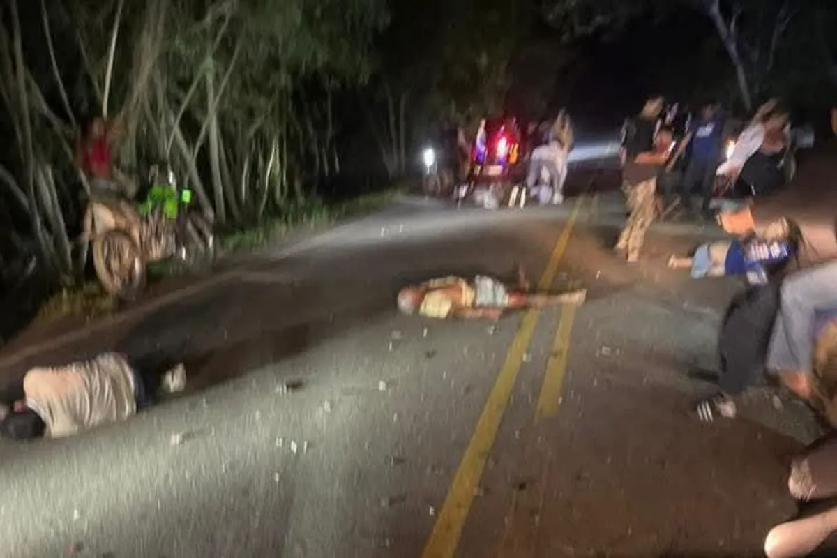 Múltiple choque dejó 3 muertos y 7 heridos