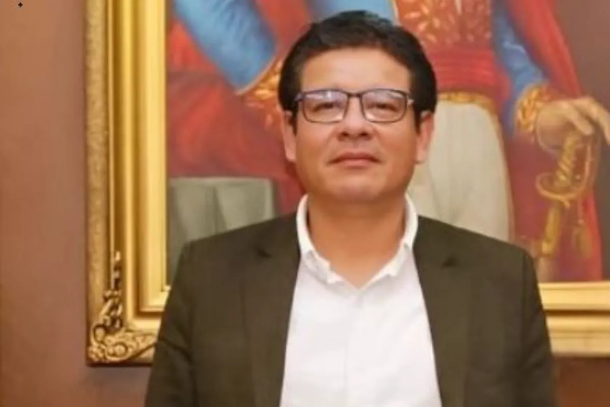 Gabinete en una nueva discordia