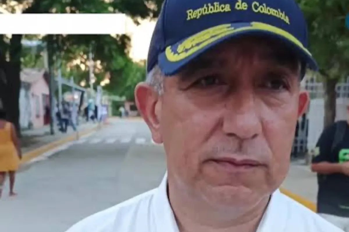 Ordenan a reactivar transporte escolar