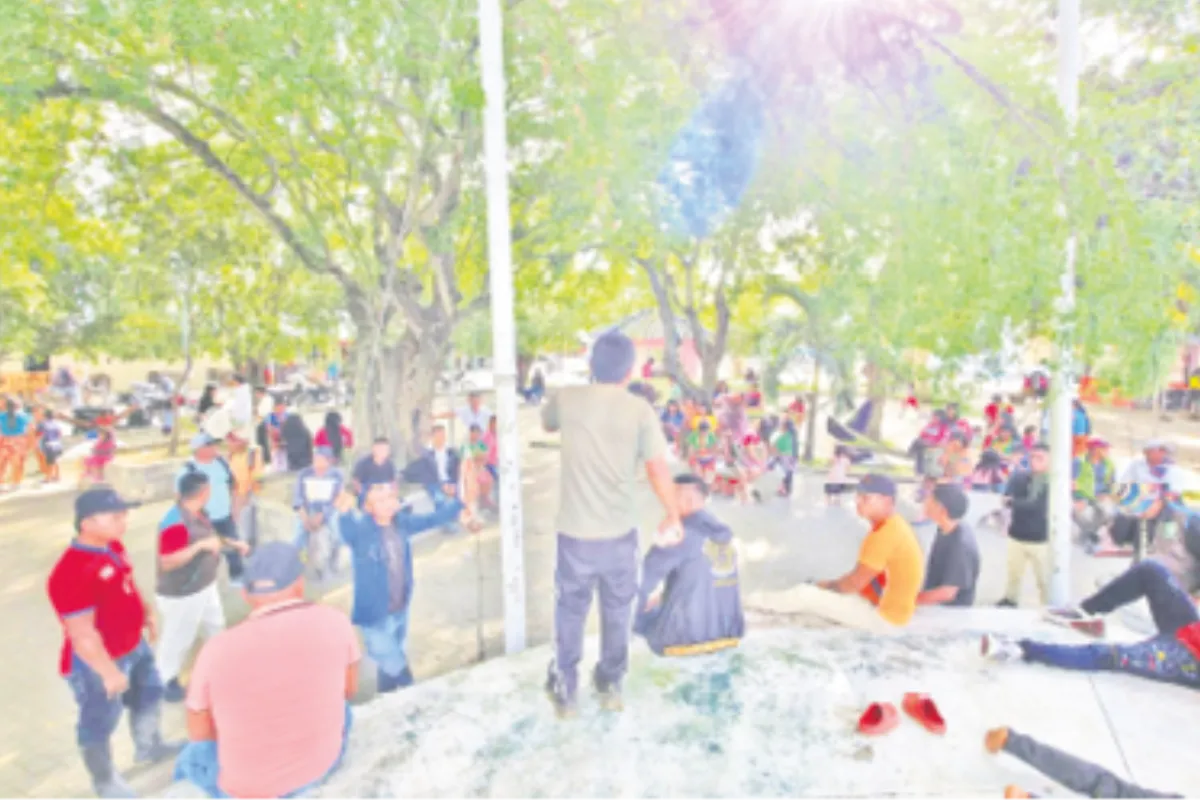 Indígenas se tomaron el parque de Tierralta