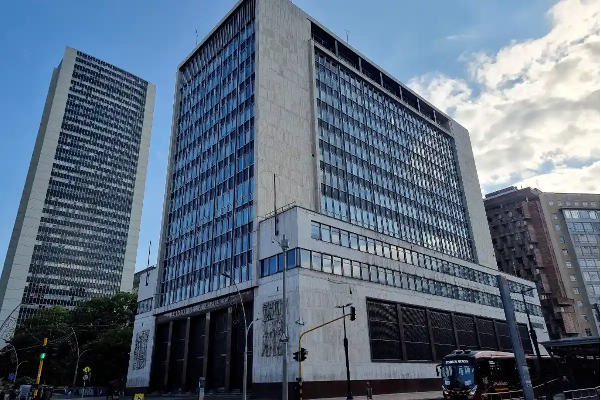 Banco de la República proyecta más inflación