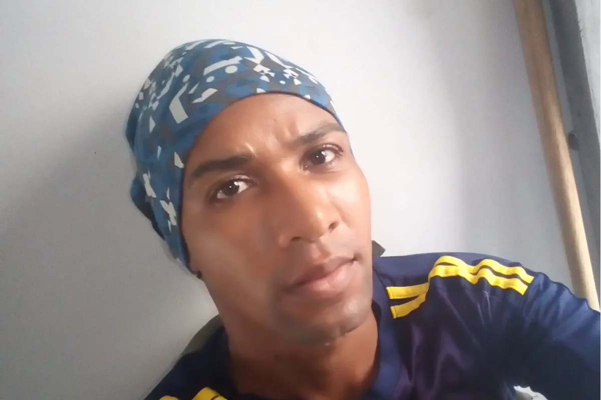 Me dijo: “Madre, si no vengo en la noche, vengo mañana temprano”. Todavía lo estoy esperando