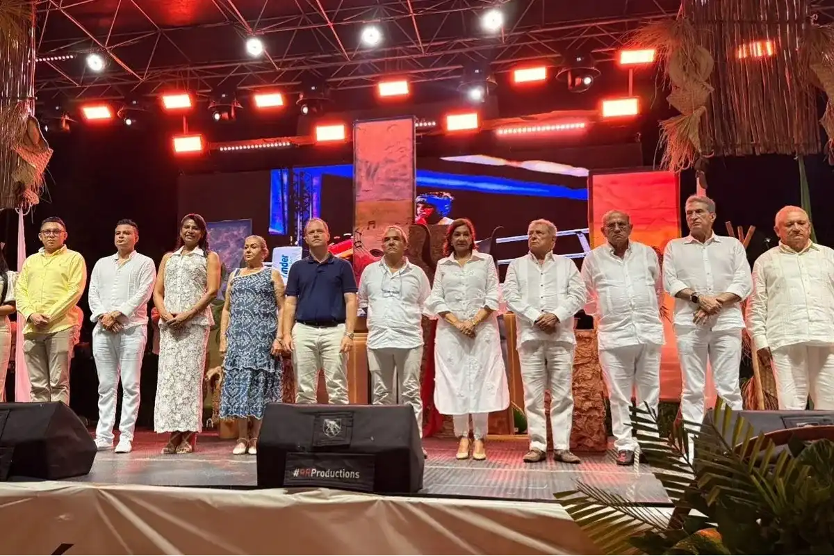 Exaltan a exalcaldes y exconcejales