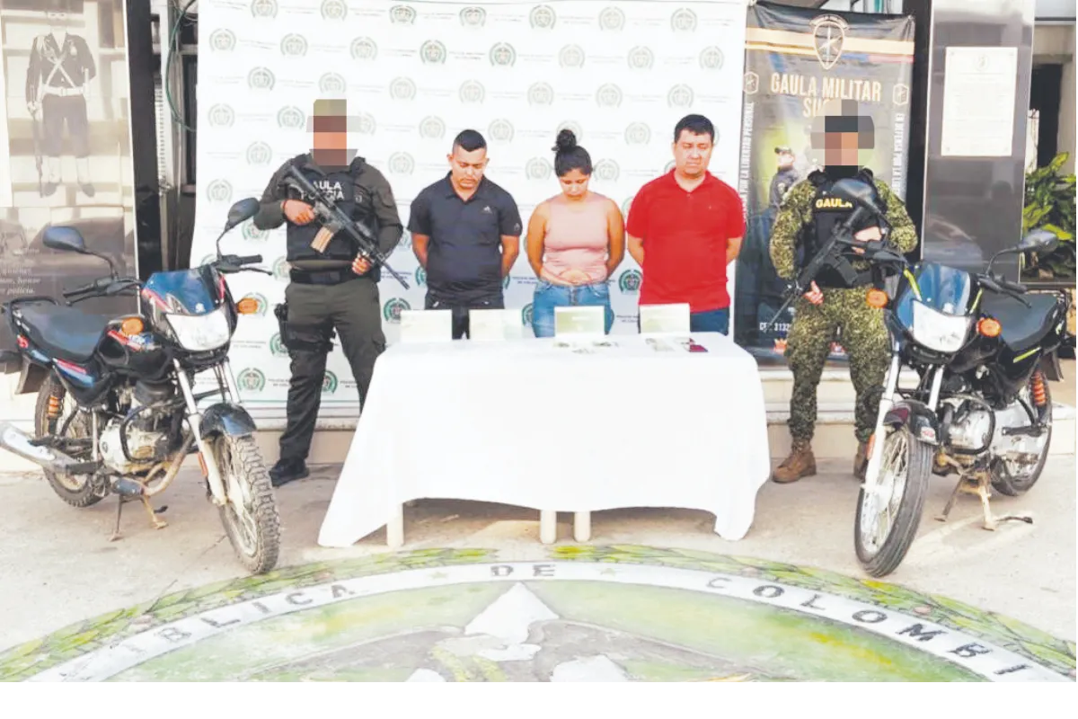 Tres fueron enviados a la cárcel y el resto estarán presos en casa