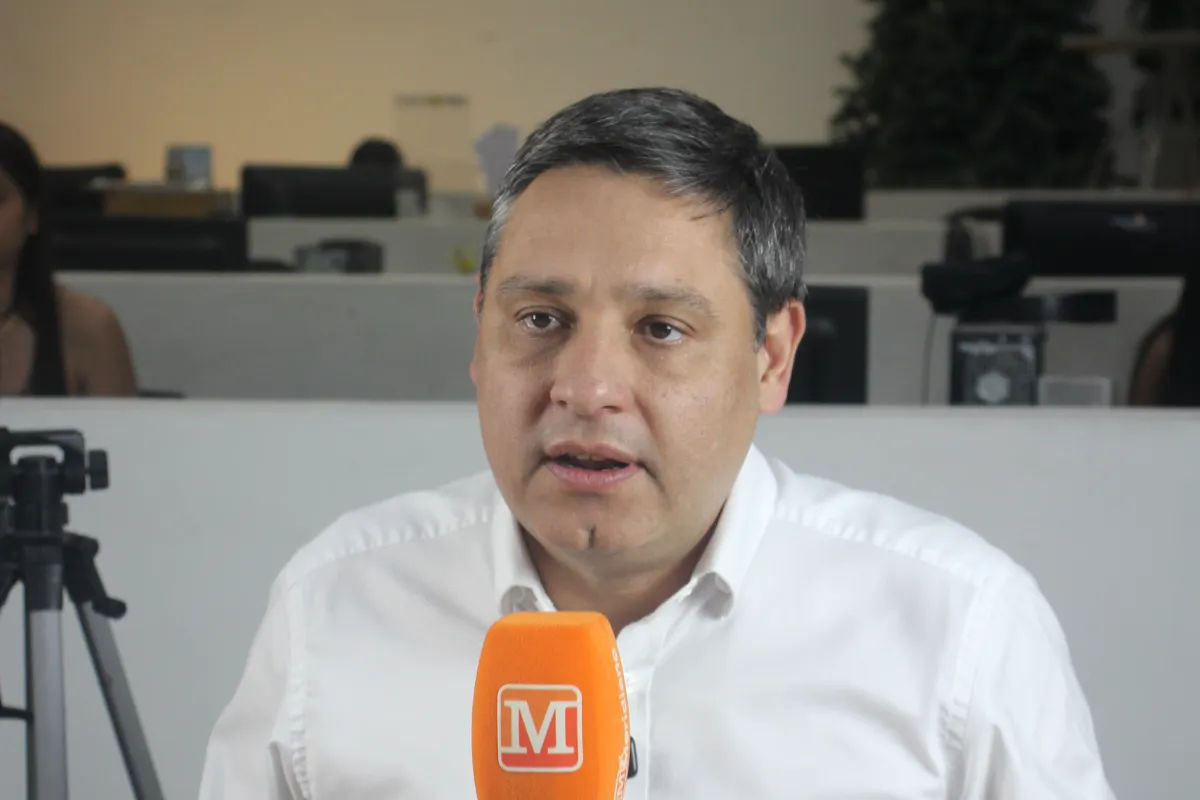 El Gobierno ha dejado sola a las regiones: Lizcano