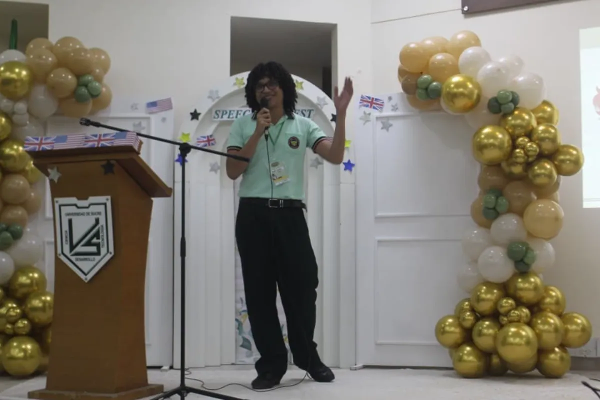 José Nieto, el estudiante sincelejano que encadena tres triunfos consecutivos en concursos de inglés