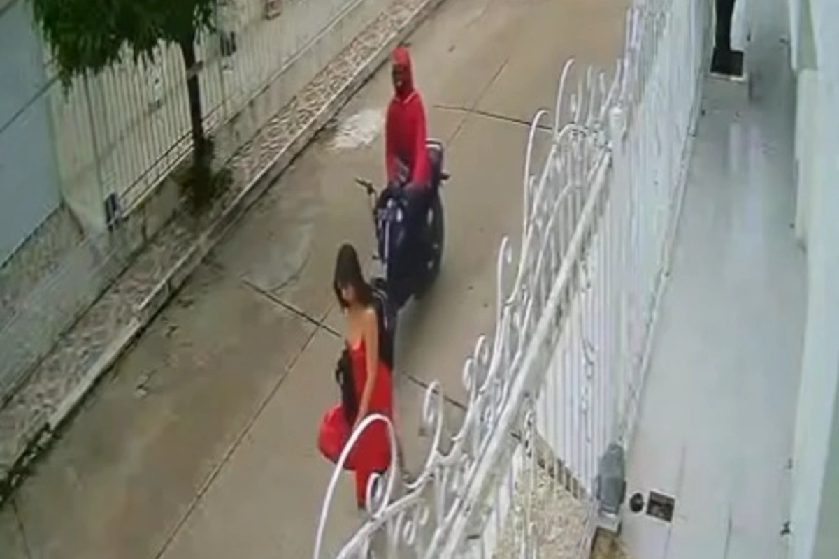 Despojan de sus pertenencias a una mujer en el barrio Florida