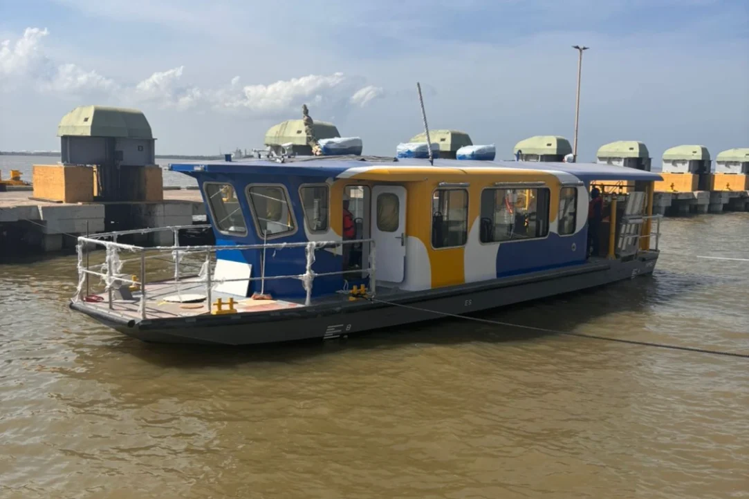 Businú: Embarcaciones de transporte fluvial tocan el agua