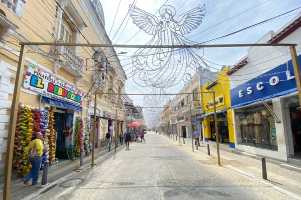 Centro de Sincelejo se alista para la temporada navideña