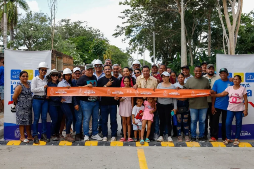 Alcalde de Montería entrega corredor vial seguro para mil estudiantes del INEM
