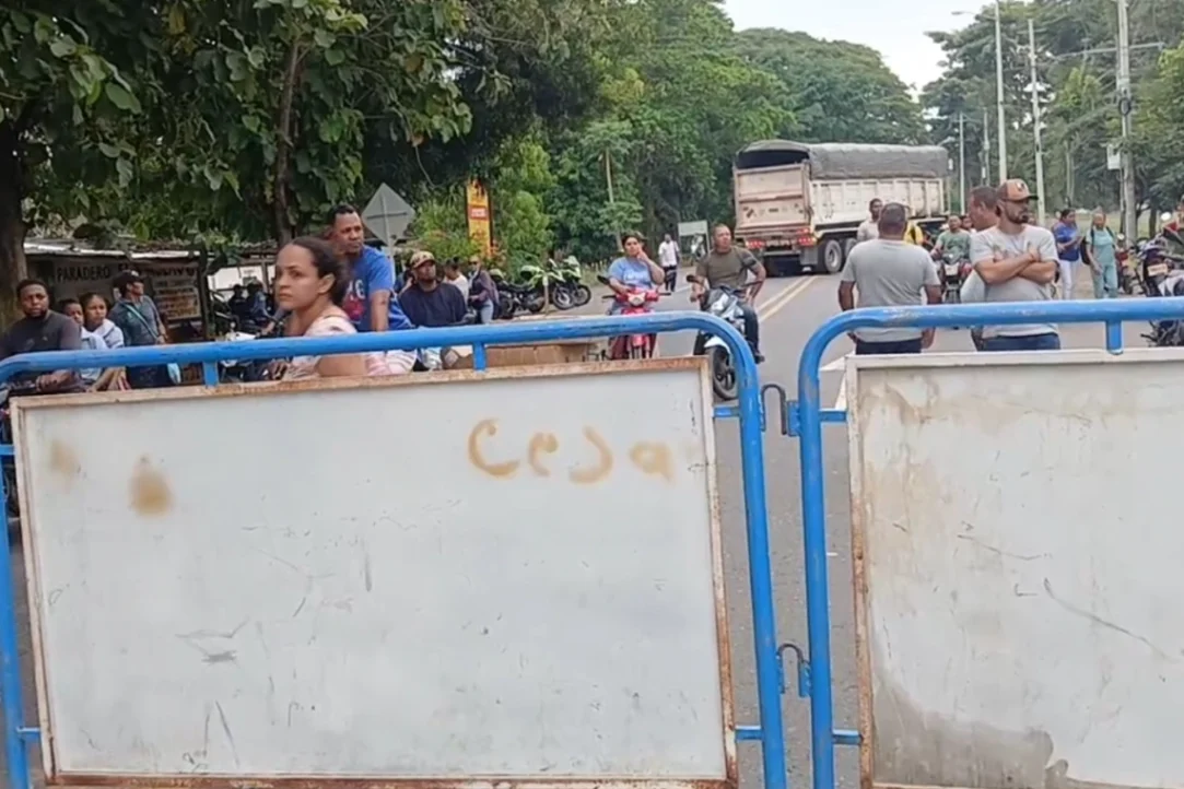 Por protestas contra el peaje está cerrado el paso entre municipios del Golfo de Morrosquillo y Sincelejo