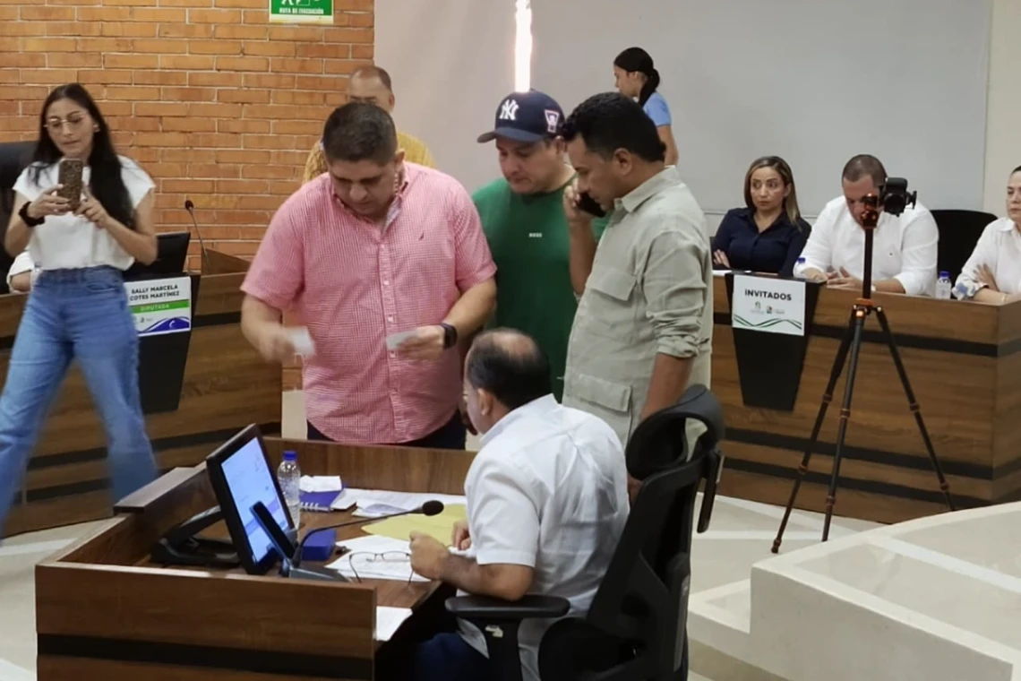 Mesa directiva de la Asamblea de Sucre está completa