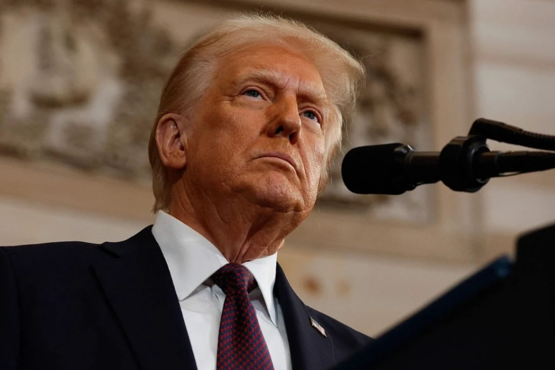 Trump "empezará a detener por tierra" avance de narcotraficantes de Venezuela