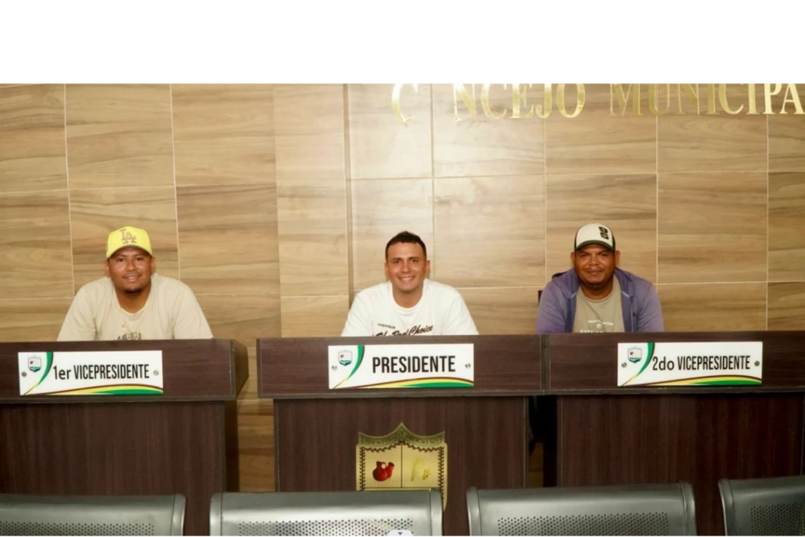 Concejo de Guaranda eligió su mesa directiva 2026