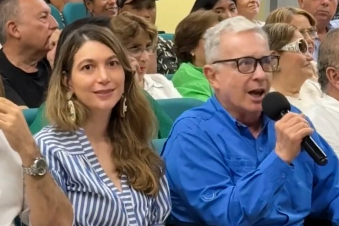 Los Chagüi se bajan de las listas a Senado y se la jugarán con 'Davo' Pastrana