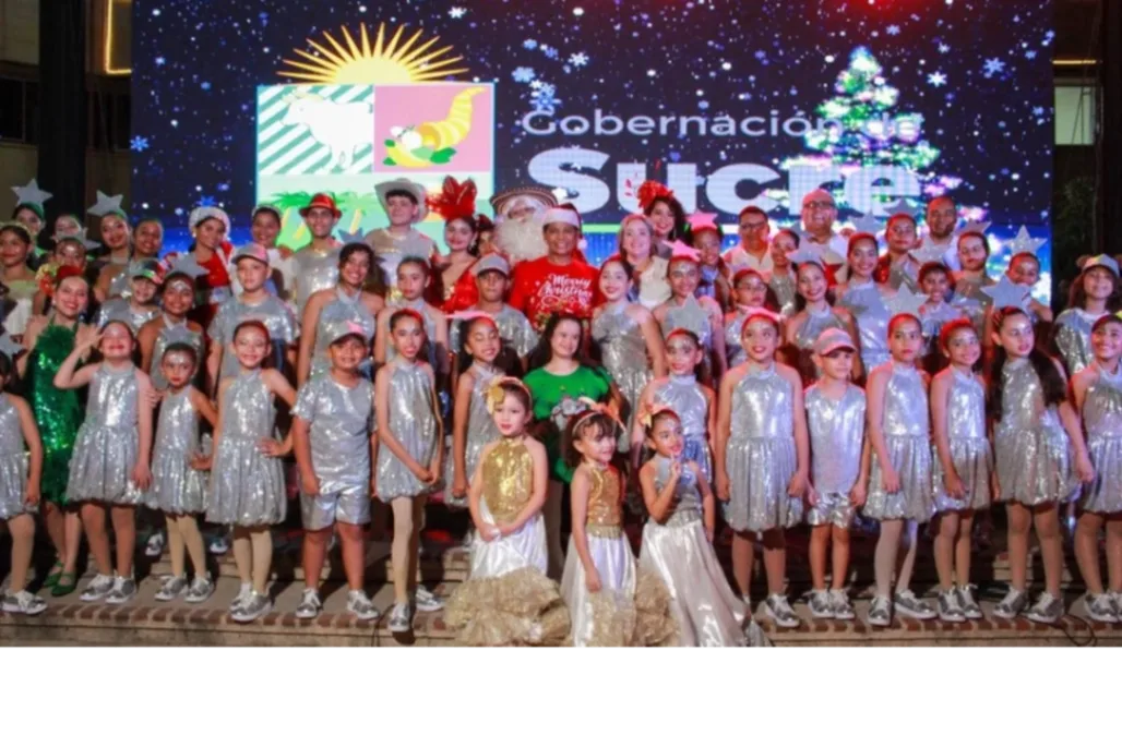 La Gobernación de Sucre dio inicio oficial a la Navidad con el encendido de luces