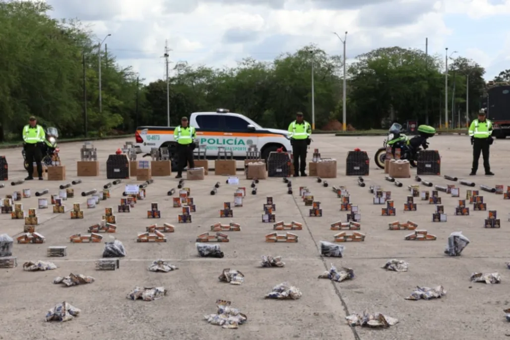 Incautan más de 800 kilos de pólvora