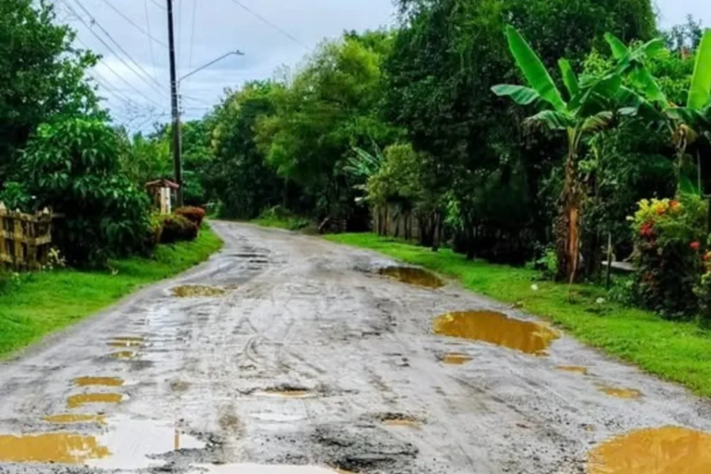 La entrada a Las Piedras es una trocha