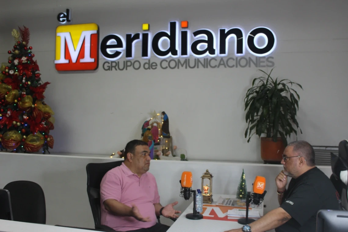 Correa respalda, pero advierte riesgos