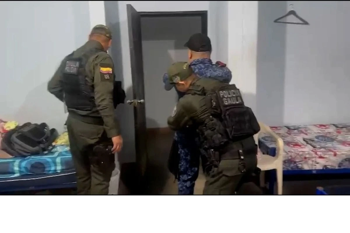 Capturados guardias del Inpec por facilitar extorsiones desde la cárcel en Caldas
