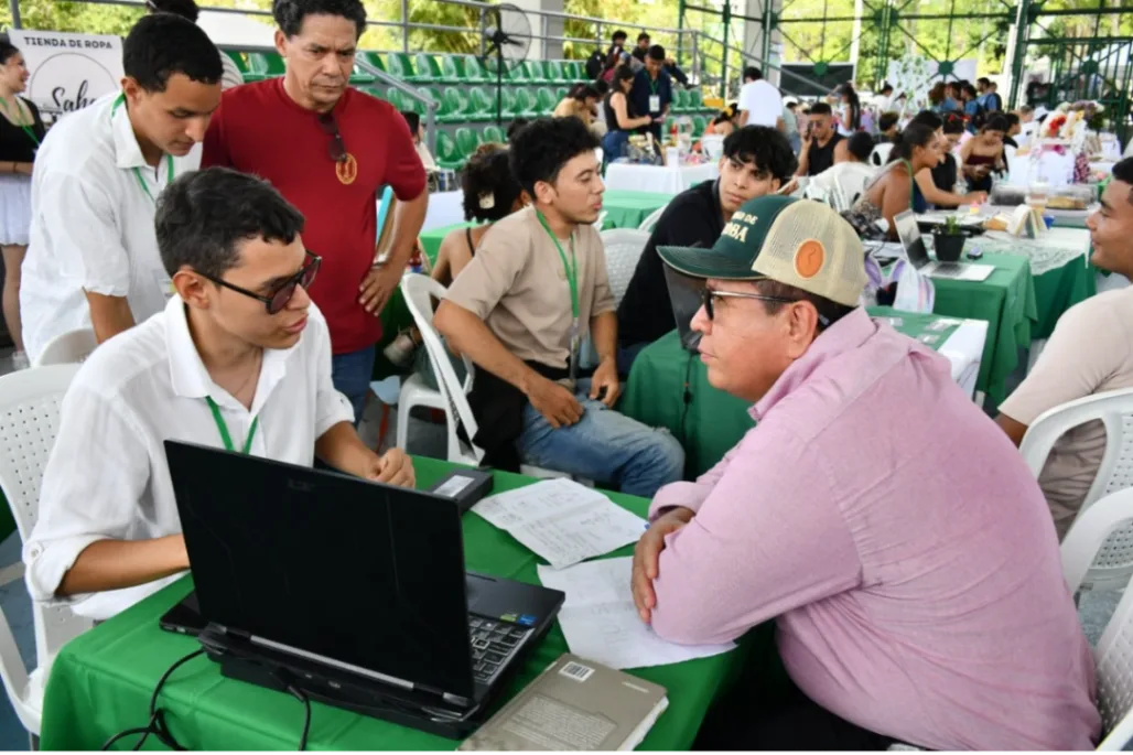 Estudiantes de Unicórdoba desarrollan una inteligencia artificial para potenciar emprendimientos