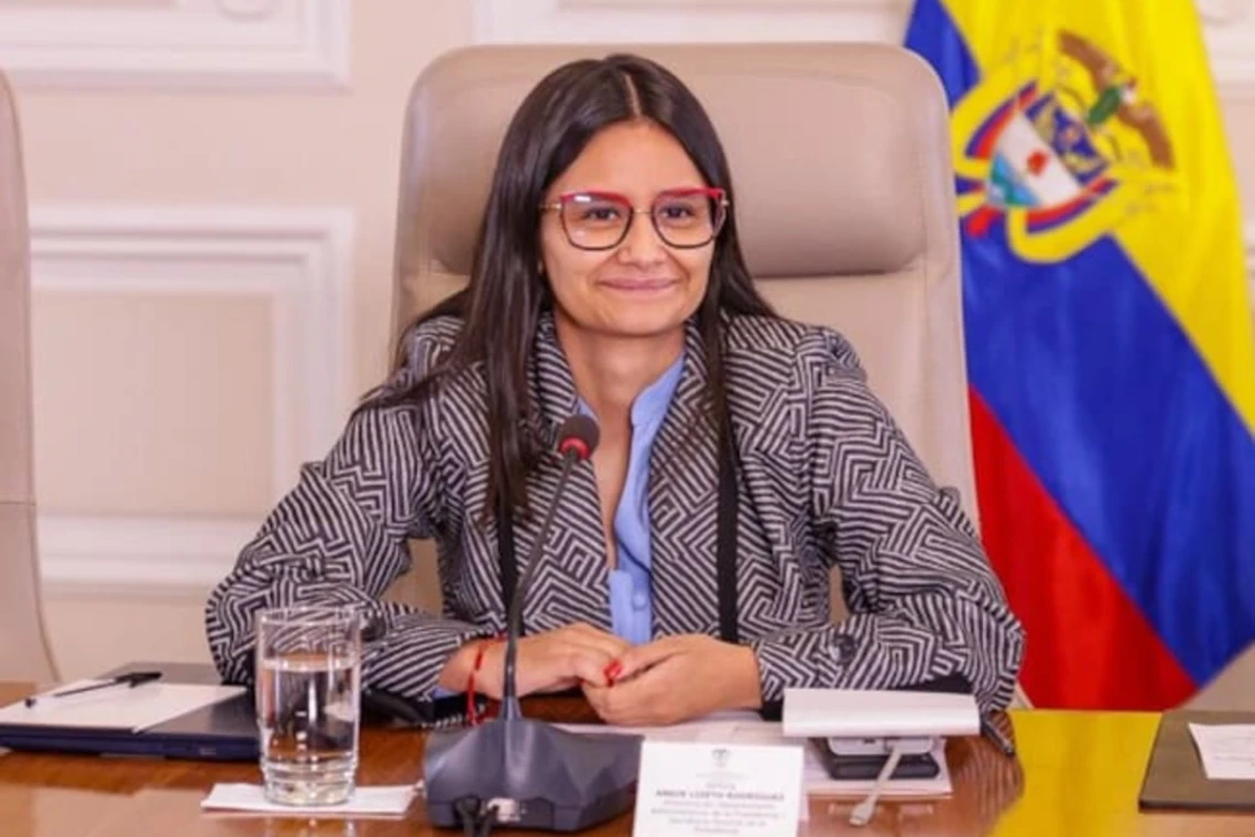Casa de Nariño en tensión por denuncias de directora del Dapre a Carlos Carrillo