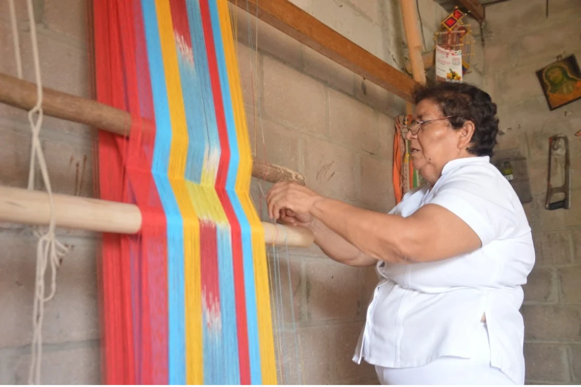 Artesanos de Morroa tejen juntos la recuperación de su tradición