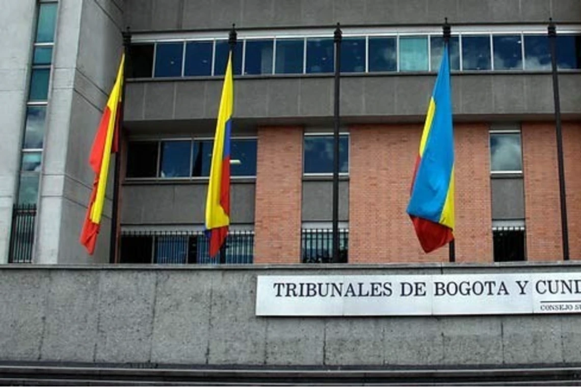 Petro le dice a Tribunal que es el jefe supremo
